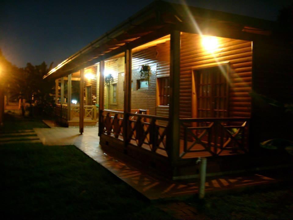 Cabanas Paseo Del Yacaratia 푸에르토이과수 객실 사진