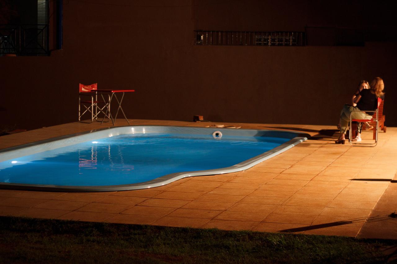 Cabanas Paseo Del Yacaratia 푸에르토이과수 외부 사진